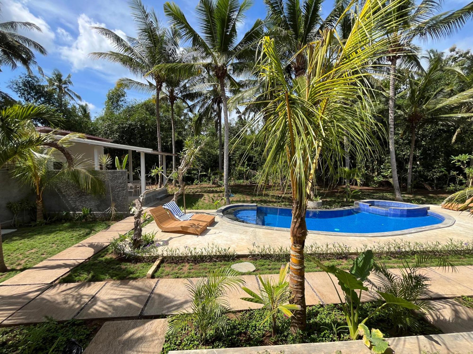 Penida West Palm Cottage Toyapakeh Exterior photo